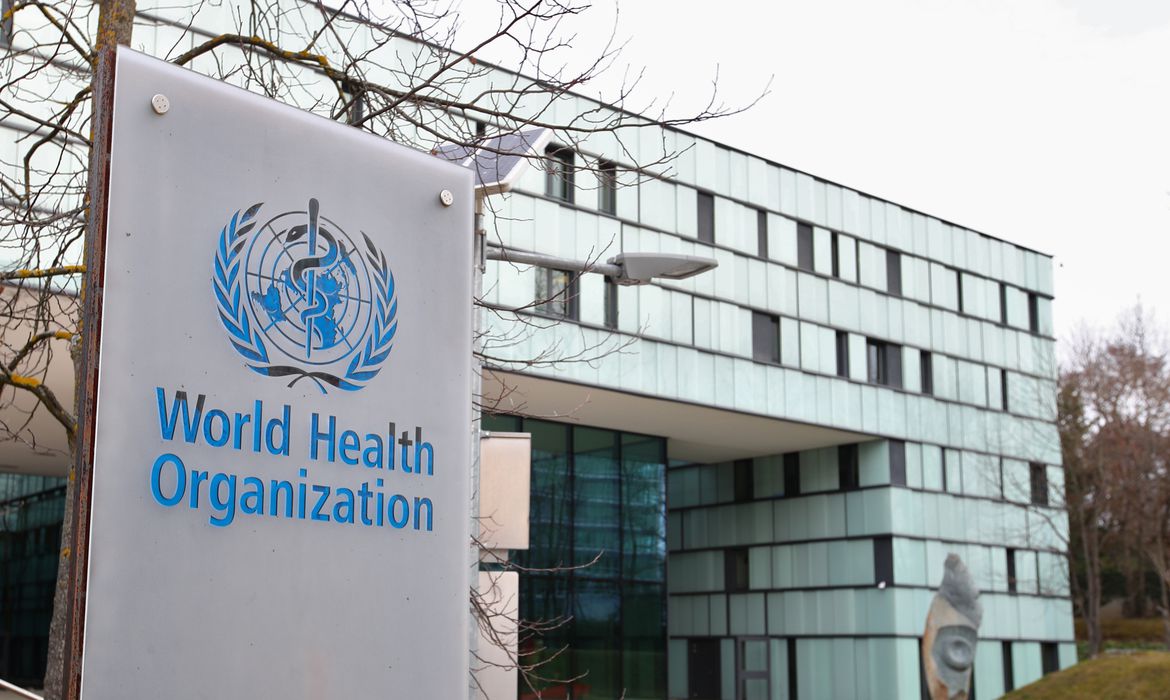 2020-03-23t212646z_1_lynxmpeg2m24l_rtroptp_4_china-health-who-usa (1)