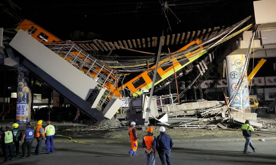 2021-05-04t073427z_913752293_rc2v8n9kmvp9_rtrmadp_3_mexico-train-accident
