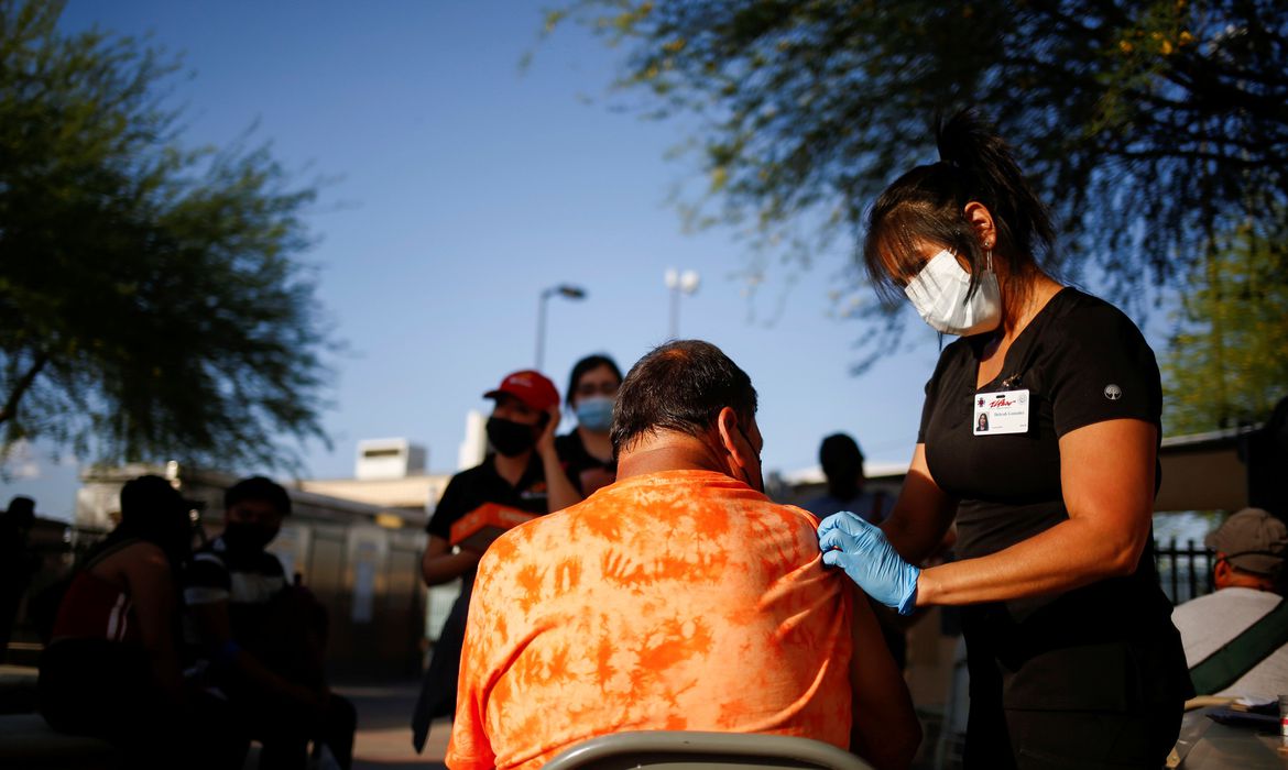 2021-05-11t221810z_1_lynxmpeh4a1g9_rtroptp_4_health-coronavirus-latam-usa