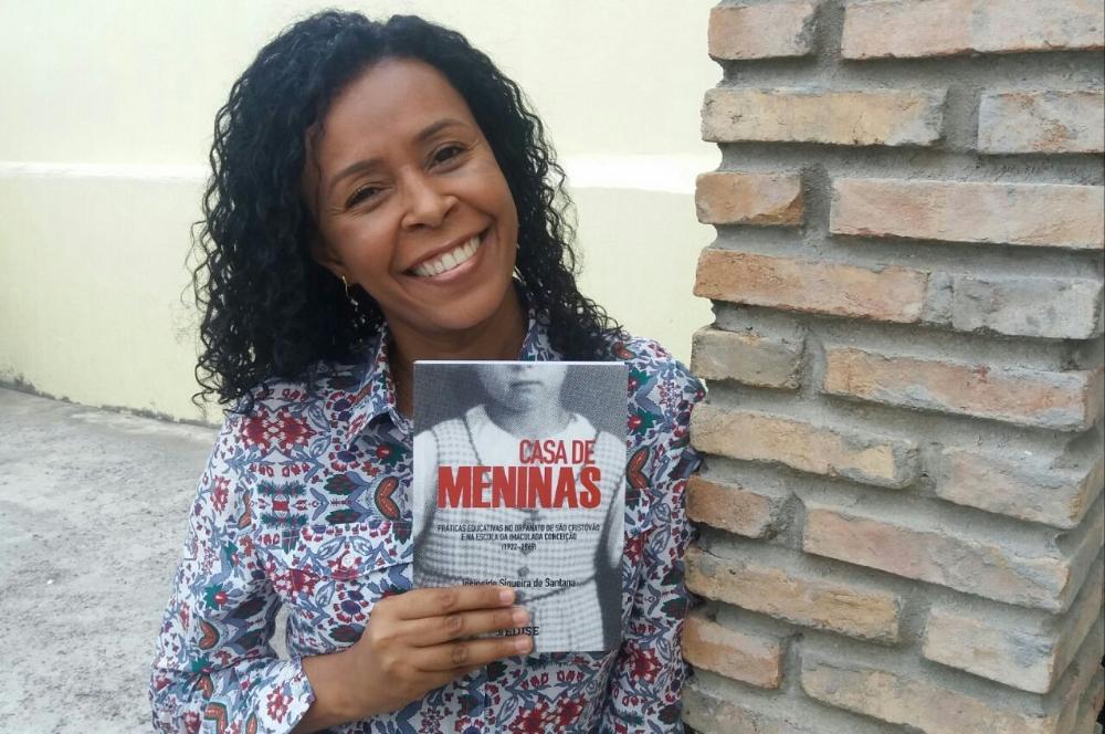 Livro Casa de Meninas – divulgação