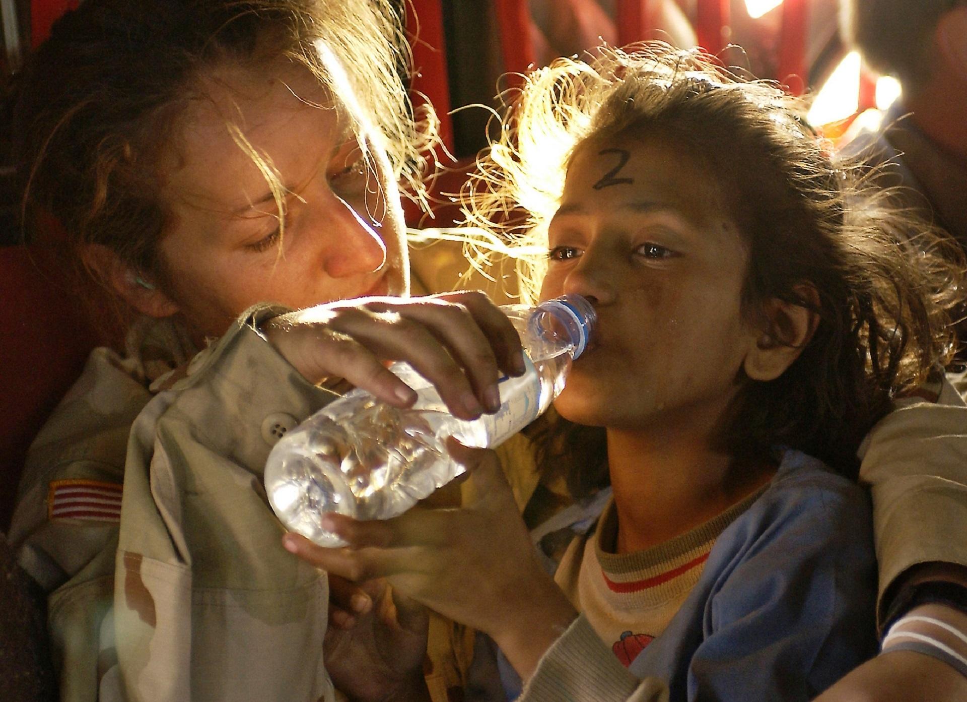 humanitarian-aid-939723