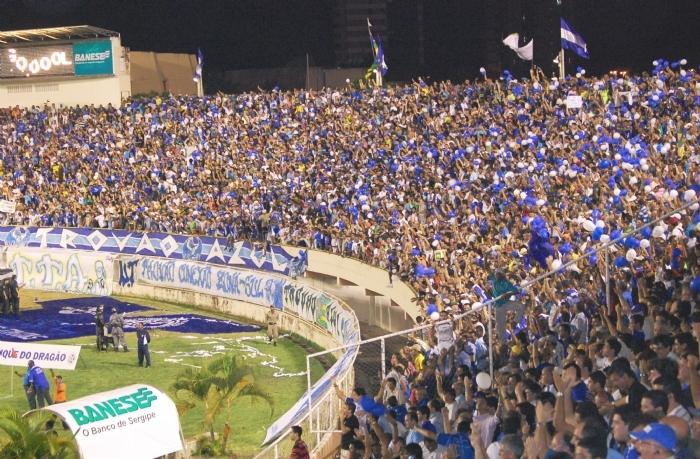 torcida do dragão