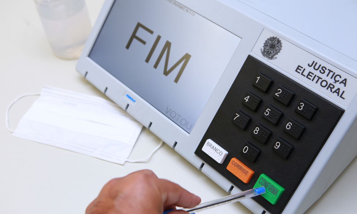 TSE – Tribunal Superior EleitoralUrna eletrônica