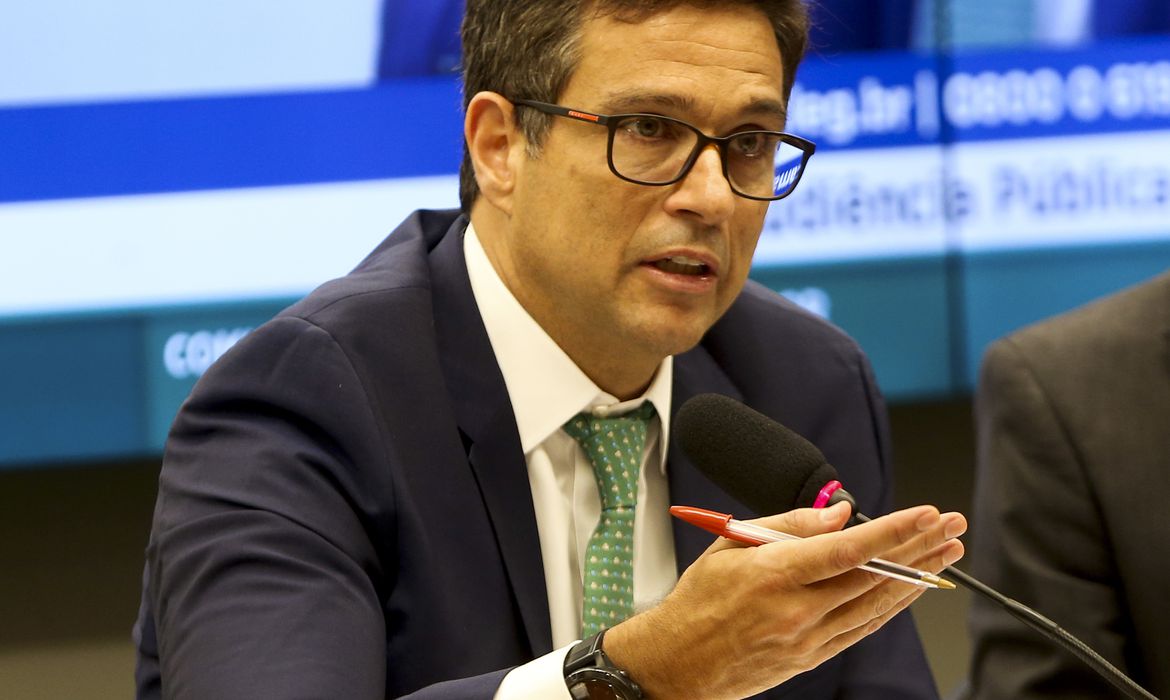 economia_banco_central_comissao_de_defesa_do_consumidor_cdc_da_camara_dos_deputados_wdol_abr_0293310522