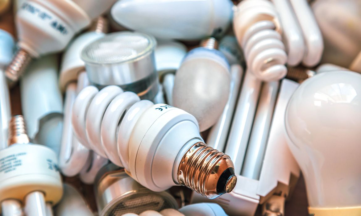 LAMPADAS