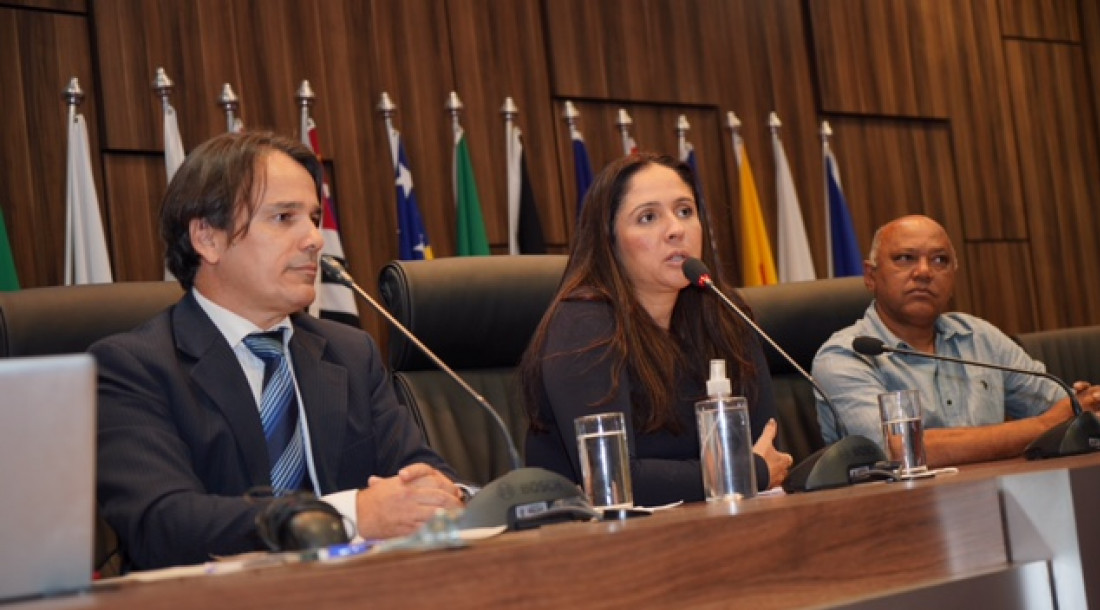 slide_6b8247f275ffd0ede56bfcdd5cb72243