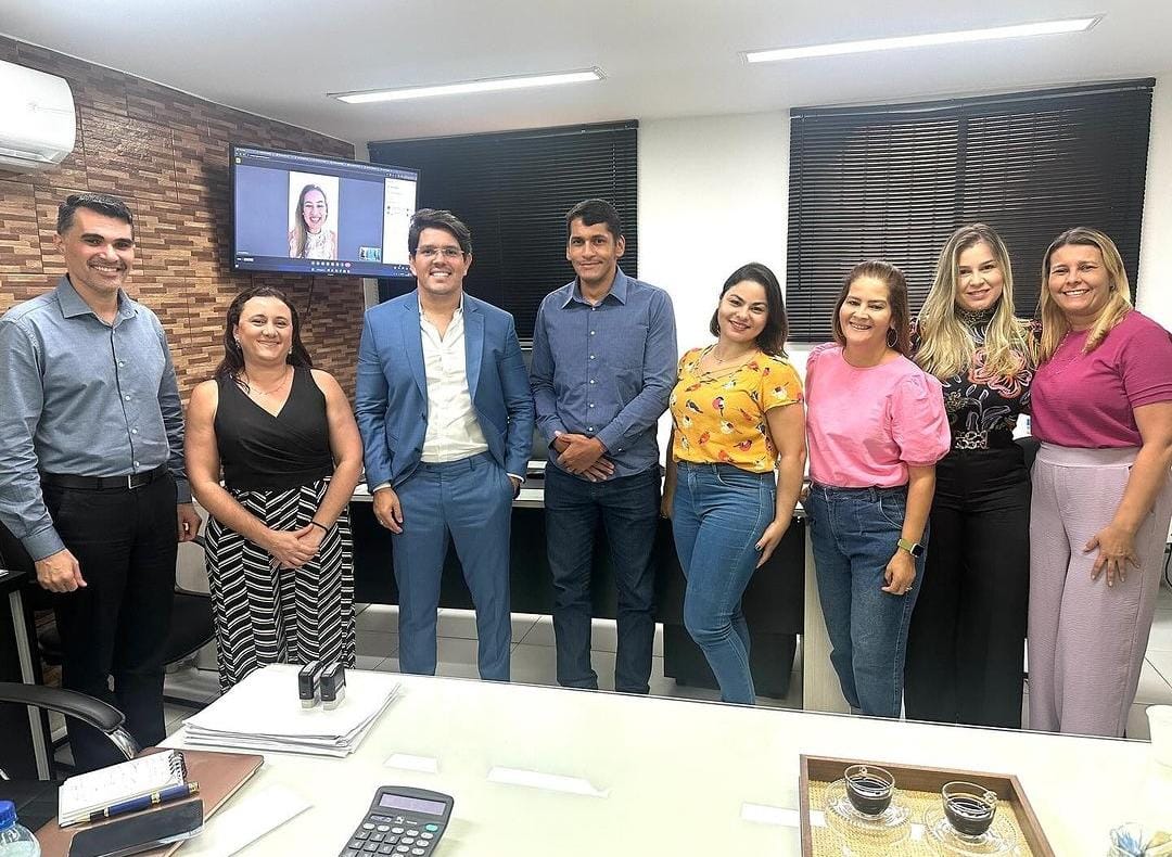 As partes envolvidas discutiram estratégias e ações que garantem uma experiência positiva durante o período de gestação, parto e pós-parto