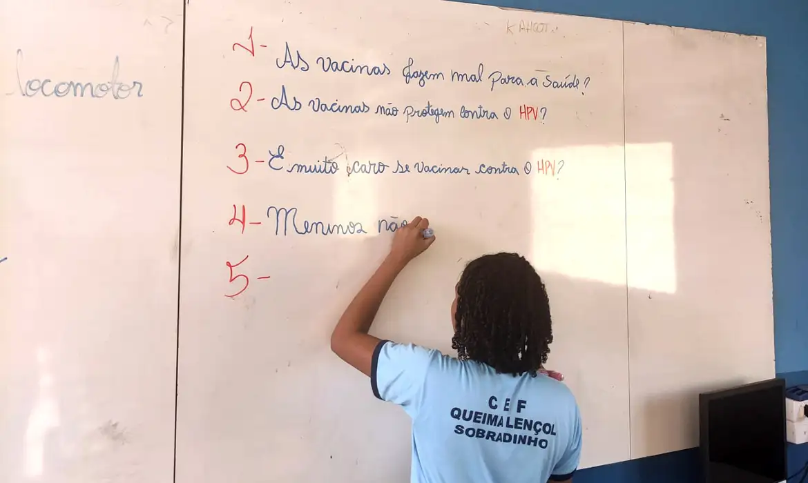 projeto_desinformacao_vacinacao_-_cleiton_freitas_3