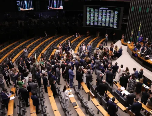 Congresso derruba veto de Lula e mantém PL da Dosimetria