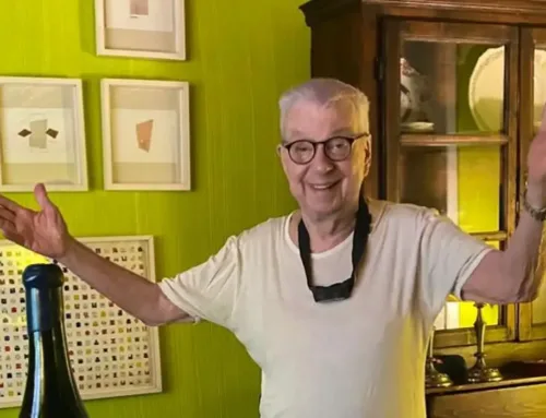 Morre, aos 83 anos, o jornalista Renato Machado